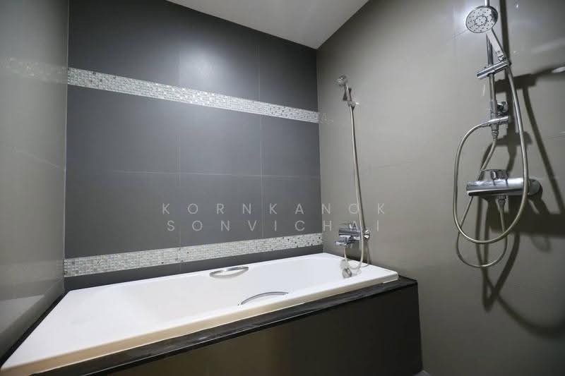 The Crest Sukhumvit 34, Bangkok, 778 Sukhumvit Road, Khong Tan, Khlong Toei, Bangkok, 1 Bedroom, 46 sqm, Condo For Rent, by Kornkanok Sonvichai, 500568739 - DDproperty.com