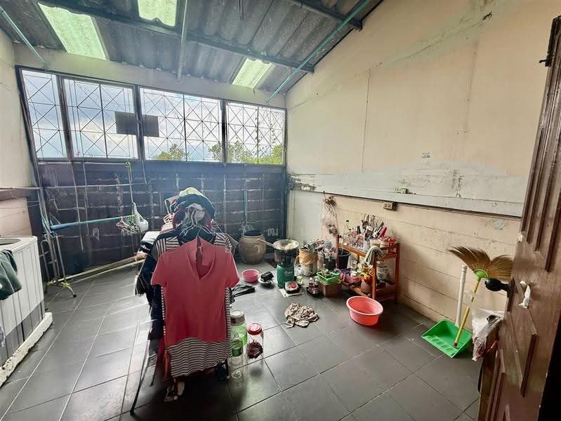 Busarin Rangsit, Pathum Thani, Khu Khot, Lam Luk Ka, Pathum Thani, 2 Bedrooms, 100 sqm, Townhouse For Sale, by คุณ จิรวัฒน์ บัวรุ่ง (อาร์ท), 500568742 - DDproperty.com