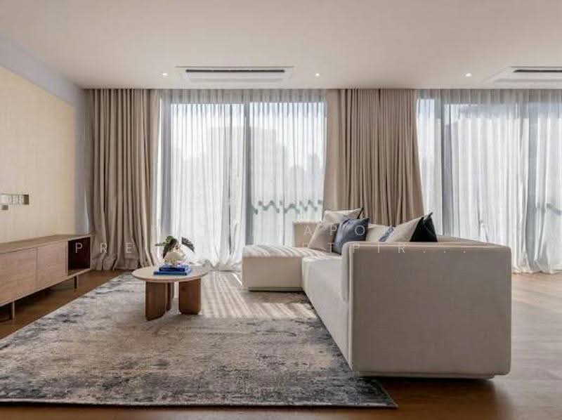 Via 34, Bangkok, 15 Soi Sukhumvit 34, Khong Tan, Khlong Toei, Bangkok, 3 Bedrooms, 151 sqm, Condo For Rent, by Pattarapon Preechalertpiriya, 500568804 - DDproperty.com