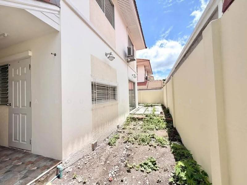 Newly renovated detached house in Suan View Khao Village, near Chonburi city, Chon Buri (Pattaya), Huai Kapi, Muang Chon Buri, Chon Buri (Pattaya), 3 Bedrooms, 225 sqm, Single Detached House For Sale, by A House Property Co.,Ltd., 500568835 - DDproperty.com