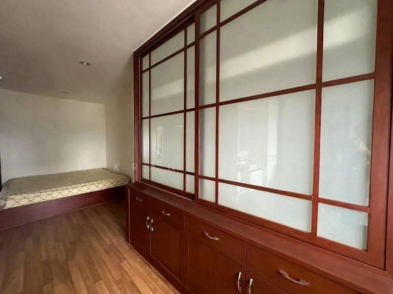 Eastern Tower : อีสเทิร์น ทาวน์เวอร์, ชลบุรี, ซอย เทศบาล 2, ศรีราชา, ชลบุรี, 120 ตร.ม., คอนโด ให้เช่า, โดย Vikrant Kokar, 500568863 - DDproperty.com