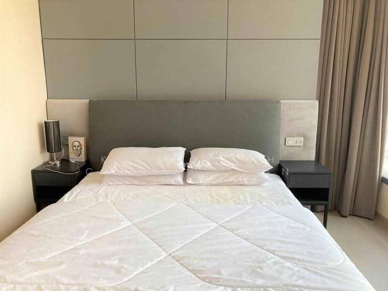 The Esse Asoke, Bangkok, 333 Soi Sukhumvit 21, Sukhumvit Road, Khlongtoei Nua, Watthana, Bangkok, 2 Bedrooms, 74 sqm, Condo For Rent, by Khemasooch Chiraburanan, 500568940 - DDproperty.com