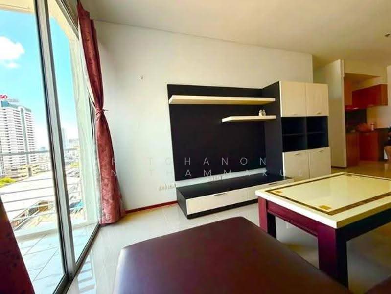 Villa Sathorn, Bangkok, 5 KrungThonBuri Road, Khlong Ton Sai, Khlong San, Bangkok, 1 Bedroom, 56 sqm, Condo For Rent, by Ratchanon Songthammakul, 500568951 - DDproperty.com