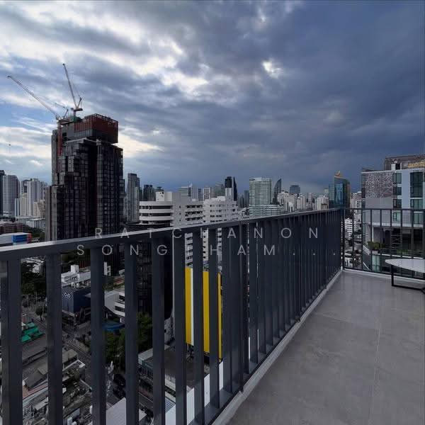 M Thonglor 10, Bangkok, 9 Soi Ekkamai 12, Ekkamai Road, Khlong Tan Nua, Watthana, Bangkok, 2 Bedrooms, 58 sqm, Condo For Sale, by Ratchanon Songthammakul, 500568958 - DDproperty.com