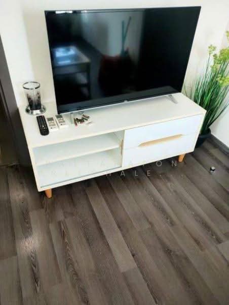 The Base Park East Sukhumvit 77, Bangkok, 99 Soi Pridi Banomyong 2, Phra Kanong Nua, Watthana, Bangkok, 1 Bedroom, 30 sqm, Condo For Rent, by Pattarapon Preechalertpiriya, 500568971 - DDproperty.com