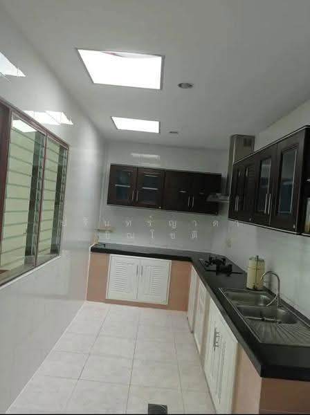 Townhome Ladprao 101, Bangkok, ลาดพร้าว 101, Khlong Chan, Bang Kapi, Bangkok, 4 Bedrooms, 172 sqm, Townhouse For Rent, by ปรินทร์ญาดา ชิณโชติ, 500568992 - DDproperty.com