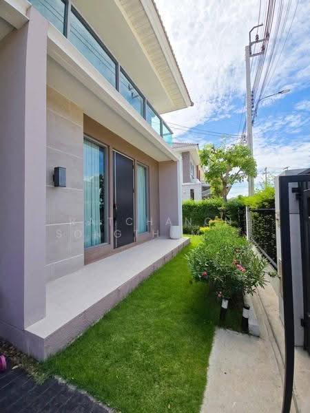 undefined, Bangkok, Khlong Song Ton Nun, Lat Krabang, Bangkok, 4 Bedrooms, 273 sqm, Single Detached House For Rent, by Ratchanon Songthammakul, 500569008 - DDproperty.com