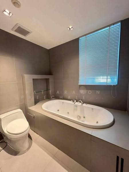 Athenee Residence, Bangkok, 65 Witthayu Road, Lumphini, Pathum Wan, Bangkok, 2 Bedrooms, 133 sqm, Condo For Rent, by Pattarapon Preechalertpiriya, 500569025 - DDproperty.com
