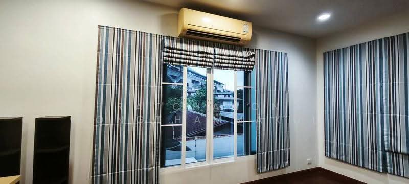 Baan Klang Krung The Nice Ratchavipha, Bangkok, 2 Kamphaeng Phet Road, Lat Yao, Chatuchak, Bangkok, 3 Bedrooms, 296 sqm, Single Detached House For Rent, by Ratchanon Songthammakul, 500569028 - DDproperty.com