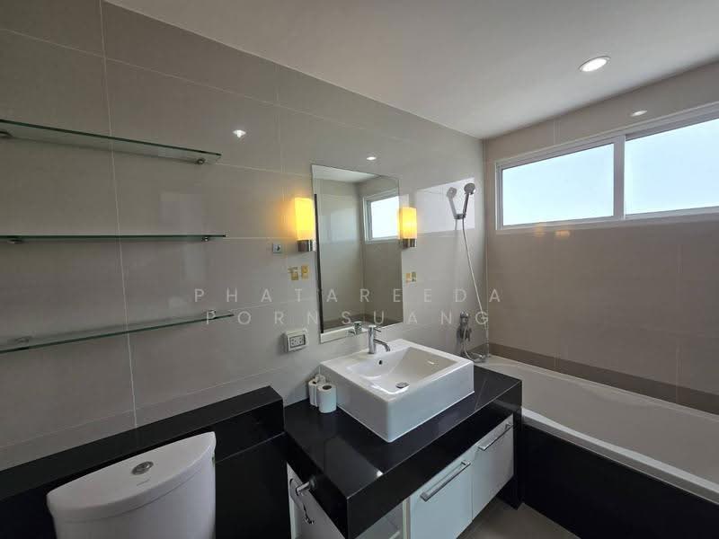 Supalai River Resort, Bangkok, 99 Charoennakhon Road, Samlae, Thon Buri, Bangkok, 2 Bedrooms, 104 sqm, Condo For Sale, by Phatareeda Pornsuang, 500569050 - DDproperty.com