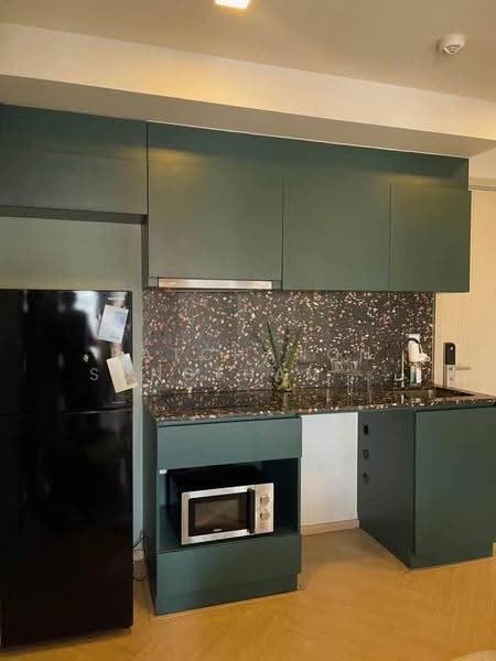 The Base Sukhumvit 50, Bangkok, Soi Roem Charoen 1, Sukhumvit 50 Road, Phra Kanong, Khlong Toei, Bangkok, 1 Bedroom, 38 sqm, Condo For Rent, by Ratchanon Songthammakul, 500569063 - DDproperty.com