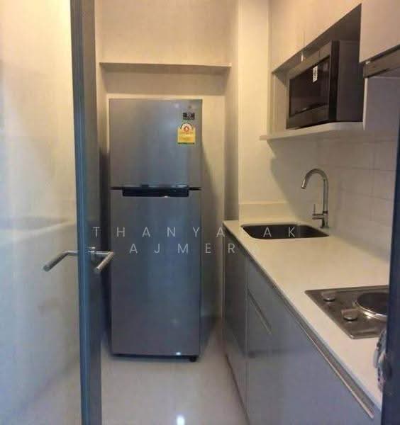IDEO MOBI Sukhumvit 81, Bangkok, 2097 Sukhumvit Road, Bang Chak, Phra Khanong, Bangkok, 2 Bedrooms, 43 sqm, Condo For Sale, by Thanyalak Ajmera, 500569069 - DDproperty.com