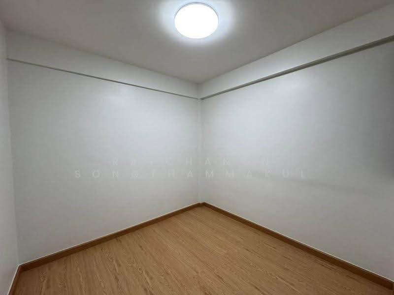 3-BR Townhouse, Bangkok, Lat Phrao, Bangkok, 3 Bedrooms, 204 sqm, Townhouse For Sale, by Ratchanon Songthammakul, 500569077 - DDproperty.com
