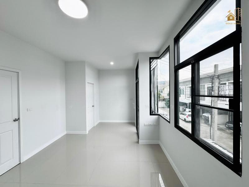 The Trust Ratchaphruek-Rattanathibet, Nonthaburi, Soi Yothathikan 2023, Bang Rak Yai, Bang Bua Thong, Nonthaburi, 4 Bedrooms, 130 sqm, Townhouse For Sale, by ณัฐพล ชือไพเวสน์, 500569137 - DDproperty.com