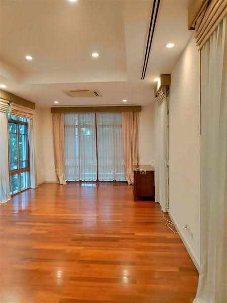 Baan Sansiri Sukhumvit 67, Bangkok, 32 Soi Sukhumvit 67, Phra Kanong Nua, Watthana, Bangkok, 4 Bedrooms, 450 sqm, Single Detached House For Rent, by Ratchanon Songthammakul, 500569138 - DDproperty.com