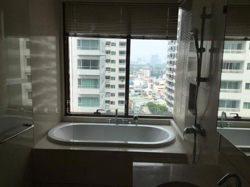 The Emporio Place, Bangkok, 93 Soi Sukhumvit 24, Sukhumvit Road, Khong Tan, Khlong Toei, Bangkok, 2 Bedrooms, 101 sqm, Condo For Rent, by Pattarapon Preechalertpiriya, 500569197 - DDproperty.com
