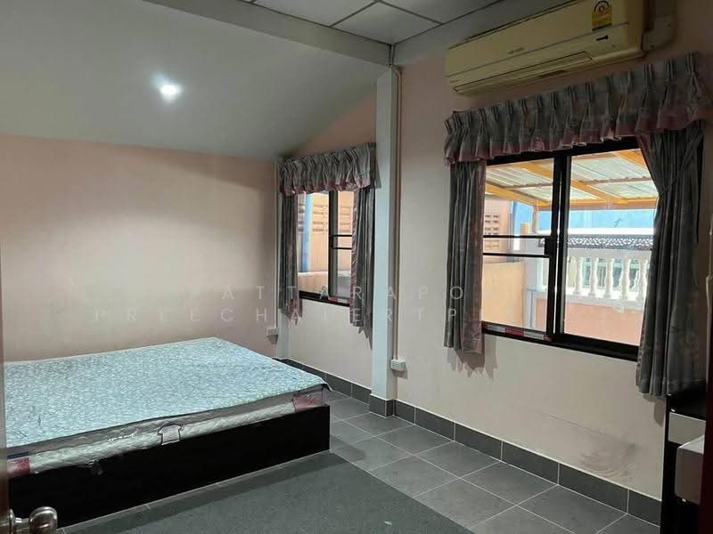 undefined, Bangkok, Hua Mak, Bang Kapi, Bangkok, 2 Bedrooms, 212 sqm, Single Detached House For Sale, by Pattarapon Preechalertpiriya, 500569263 - DDproperty.com