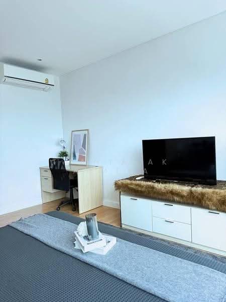 Fullerton Sukhumvit, bangkok, Sukhumvit Road, Khlong Tan Nua, Watthana, Bangkok, 2 Bedrooms, 96 sqm, Condo For Sale, by Thanyalak Ajmera, 500569341 - DDproperty.com