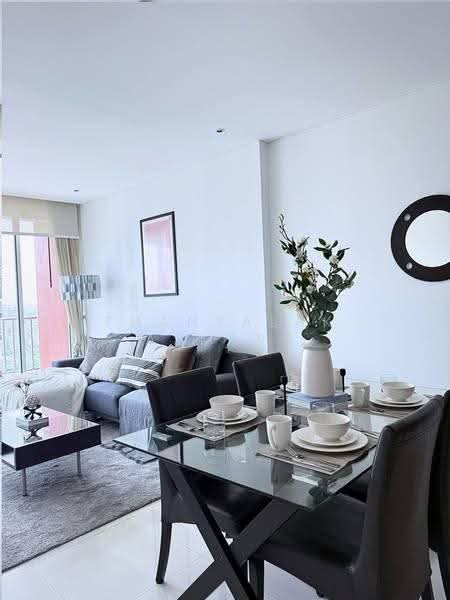 Fullerton Sukhumvit, bangkok, Sukhumvit Road, Khlong Tan Nua, Watthana, Bangkok, 2 Bedrooms, 96 sqm, Condo For Sale, by Thanyalak Ajmera, 500569341 - DDproperty.com