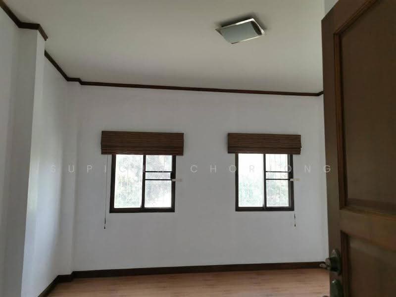 บ้าน 4-ห้องนอน, ชลบุรี, สุรศักดิ์, ศรีราชา, ชลบุรี, 325 ตร.ม., บ้านเดี่ยว ขาย, โดย Supicha Chorjong, 500569369 - DDproperty.com