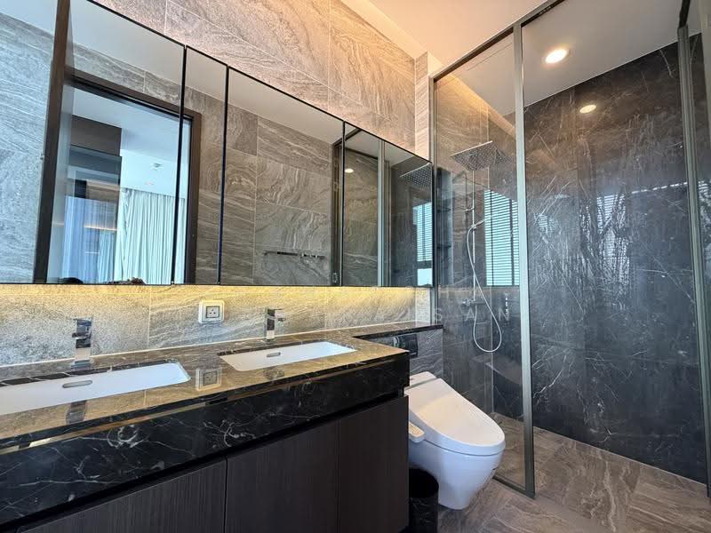 The Esse Sukhumvit 36, Bangkok, Soi Sukhumvit 36, Sukhumvit Road, Phra Kanong, Khlong Toei, Bangkok, 2 Bedrooms, 72 sqm, Condo For Rent, by Thanatcha Thanapaisan, 500569374 - DDproperty.com