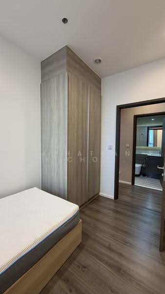 Whizdom Essence, Bangkok, 5 Piyabutr 1 Alley, Bang Chak, Phra Khanong, Bangkok, 2 Bedrooms, 55 sqm, Condo For Rent, by Naphatkanok Chochong, 500569375 - DDproperty.com