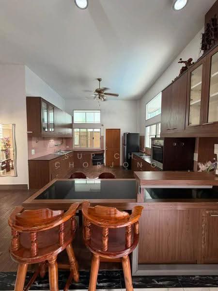 4-BR Villa, Chon Buri (Pattaya), Nong Pru, Bang Lamung (Pattaya), Chon Buri (Pattaya), 4 Bedrooms, 868 sqm, Villa For Sale, by Supicha Chorjong, 500569398 - DDproperty.com