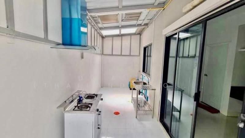 The Connect Pattanakarn 38, Bangkok, Soi Phatthanakan 38, Phatthanakan Road, Suan Luang, Bangkok, 3 Bedrooms, 120 sqm, Townhouse For Rent, by DD Asset (Thailand) Co.,Ltd, 500569399 - DDproperty.com