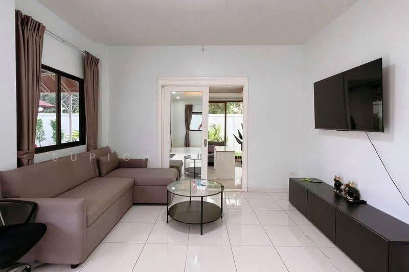 Royal View Village, Chon Buri (Pattaya), Soi Royal View Village, Nong Pru, Bang Lamung (Pattaya), Chon Buri (Pattaya), 4 Bedrooms, 220 sqm, Single Detached House For Sale, by Supicha Chorjong, 500569441 - DDproperty.com