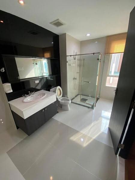 The Address Chidlom, Bangkok, Ploenchit Road, Lumphini, Pathum Wan, Bangkok, 3 Bedrooms, 114 sqm, Condo For Rent, by Thanyalak Ajmera, 500569476 - DDproperty.com