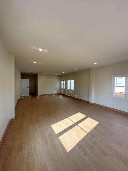 ราชพฤกษ์ เอ็กซ์คลูซีฟ สุขุมวิท103, Bangkok, Dok Mai, Prawet, Bangkok, 3 Bedrooms, 285 sqm, Single Detached House For Sale, by NTG Property House Co.,Ltd., 500569478 - DDproperty.com