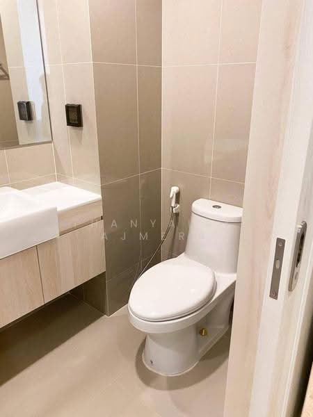 Noble Recole, Bangkok, 77 Soi Sukhumvit 19 Sukhumvit Road, Khlongtoei Nua, Watthana, Bangkok, 2 Bedrooms, 75 sqm, Condo For Rent, by Thanyalak Ajmera, 500569479 - DDproperty.com