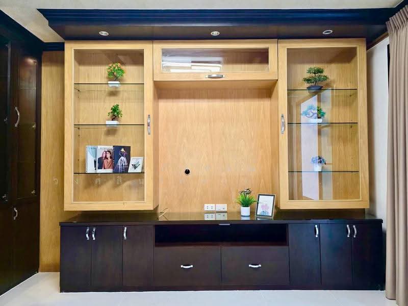 Poonsinh Thani 3, Bangkok, Rat Phatthana Road, Khlong Song Ton Nun, Lat Krabang, Bangkok, 2 Bedrooms, 80 sqm, Townhouse For Sale, by นภัสศรณ์ วงศ์สินไทยกร (นันท์), 500569481 - DDproperty.com
