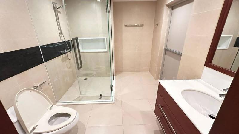 Le Raffine Jambunuda Sukhumvit 31, bangkok, Sukhumvit 31, Khlongtoei Nua, Watthana, Bangkok, 3 Bedrooms, 265 sqm, Condo For Rent, by Thanyalak Ajmera, 500569482 - DDproperty.com