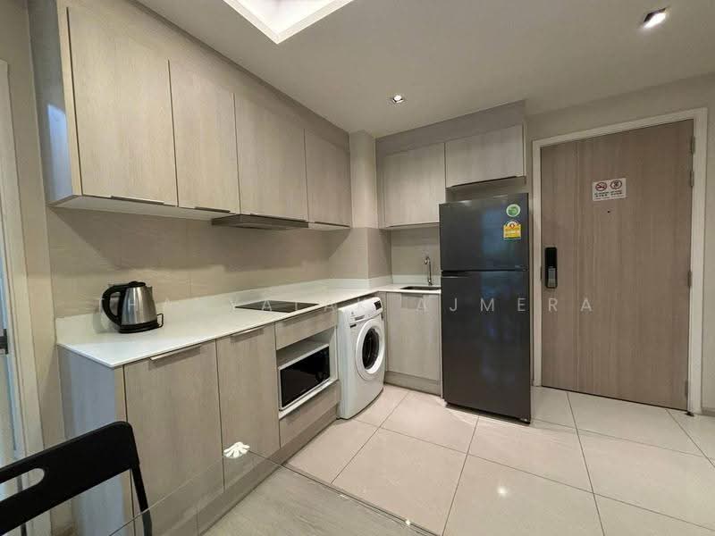 Vtara Sukhumvit 36, Bangkok, 118 Soi Saen Sabai, Phra Kanong, Khlong Toei, Bangkok, 2 Bedrooms, 50 sqm, Condo For Rent, by Thanyalak Ajmera, 500569533 - DDproperty.com