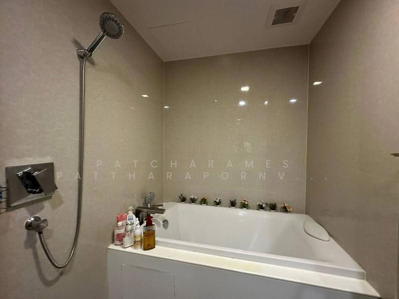 Liv @ 49, Bangkok, 9 Sukhumvit 49 Rd, Khlong Tan Nua, Watthana, Bangkok, 1 Bedroom, 45 sqm, Condo For Rent, by Patcharames Pattharapornviboon, 500569559 - DDproperty.com