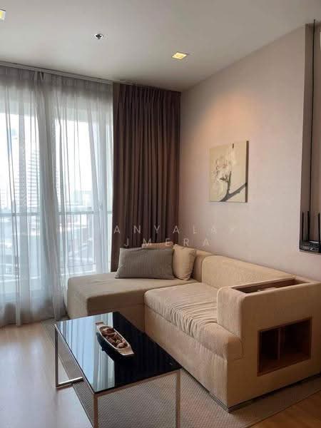 Rhythm Sathorn, Bangkok, 141 Soi Sathorn 21, Yan Nawa, Sathon, Bangkok, 1 Bedroom, 38 sqm, Condo For Rent, by Thanyalak Ajmera, 500569563 - DDproperty.com