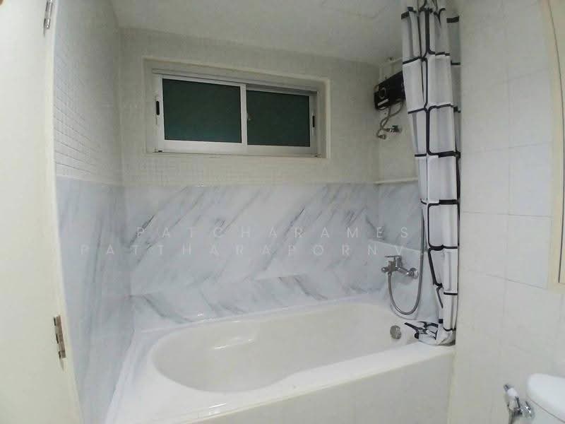 Condo One Thonglor Station, Bangkok, Soi Sukhumvit 40, Phra Kanong, Khlong Toei, Bangkok, 1 Bedroom, 50 sqm, Condo For Rent, by Patcharames Pattharapornviboon, 500569579 - DDproperty.com