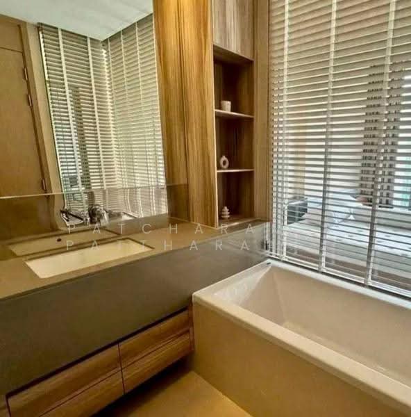 The Esse Asoke, Bangkok, 333 Soi Sukhumvit 21, Sukhumvit Road, Khlongtoei Nua, Watthana, Bangkok, 1 Bedroom, 47 sqm, Condo For Rent, by Patcharames Pattharapornviboon, 500569590 - DDproperty.com