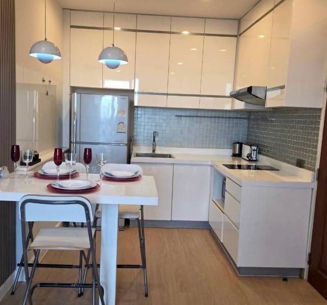 The Complete Narathiwat, Bangkok, 9 Naradhiwas Rajanagarindra Rd, Chong Nonsi, Yan Nawa, Bangkok, 2 Bedrooms, 55 sqm, Condo For Sale, by Bussara Sri-At, 500569623 - DDproperty.com