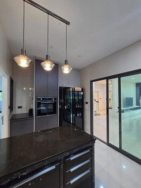 Setthasiri-Krungthep Kreetha 2, Bangkok, Krungthep Kreetha Road, Hua Mak, Bang Kapi, Bangkok, 3 Bedrooms, 300 sqm, Single Detached House For Rent, by Thiti Boonchurn, 500569639 - DDproperty.com