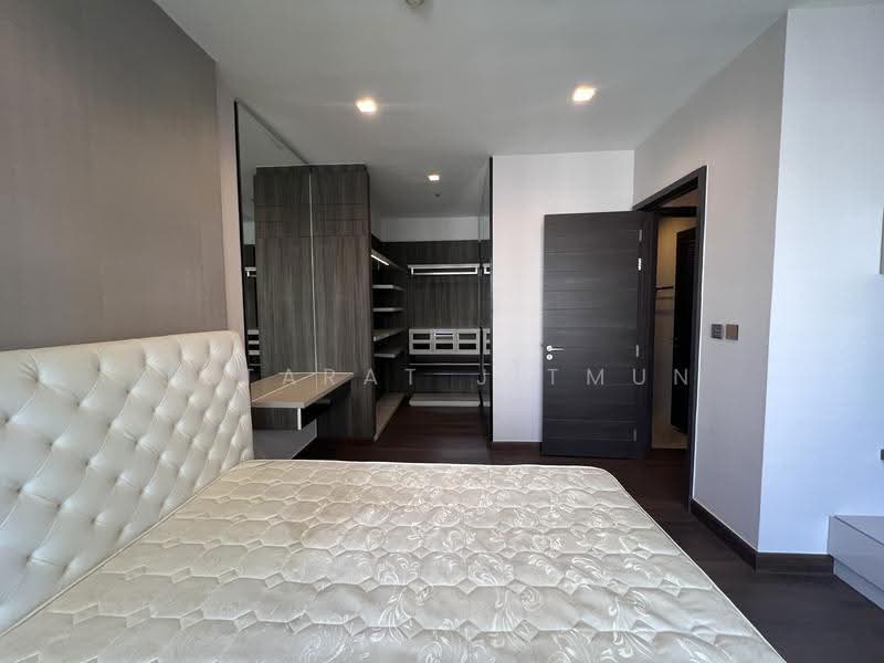 Ivy Ampio, Bangkok, 48 Ratchadaphisek Road, Huai Khwang, Bangkok, 2 Bedrooms, 136 sqm, Condo For Rent, by Jutarat Jitmun, 500569670 - DDproperty.com