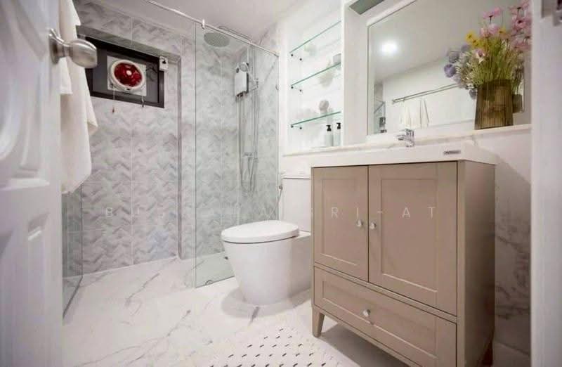 Thonglor Tower, Bangkok, Soi Thonglor, Sukhumvit 55 Road, Khlongtoei Nua, Watthana, Bangkok, 2 Bedrooms, 48 sqm, Condo For Rent, by Bussara Sri-At, 500569682 - DDproperty.com