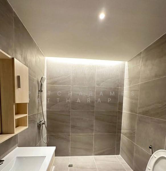 Baan Suanpetch, Bangkok, 18 Soi Sukhumvit 39, Khlong Tan Nua, Watthana, Bangkok, 2 Bedrooms, 129 sqm, Condo For Rent, by Patcharames Pattharapornviboon, 500569686 - DDproperty.com