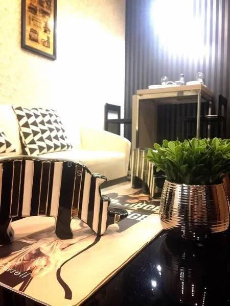 M Thonglor 10, Bangkok, 9 Soi Ekkamai 12, Ekkamai Road, Khlong Tan Nua, Watthana, Bangkok, 1 Bedroom, 30 sqm, Condo For Rent, by Bussara Sri-At, 500569689 - DDproperty.com