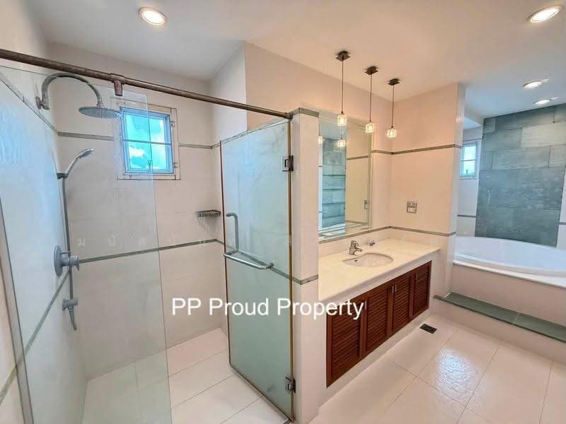 Sammakon Ramkhamhaeng, Bangkok, Ramkhamhaeng Road, Saphan Sung, Bangkok, 4 Bedrooms, 420 sqm, Single Detached House For Sale, by มนัสนันท์ สิริรุจิรัตน์, 500569740 - DDproperty.com