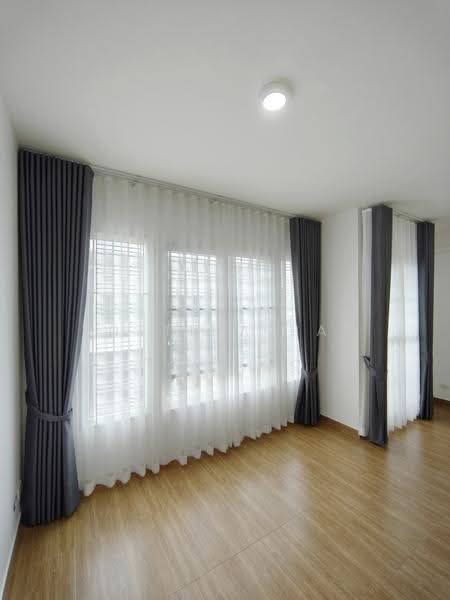 Pleno Tiwanon-Chaeng Wattana, Nonthaburi, Soi Phra Mae Karun, Ban Mai, Pak Kret, Nonthaburi, 3 Bedrooms, 110 sqm, Townhouse For Sale, by Suttida Pat, 500569747 - DDproperty.com