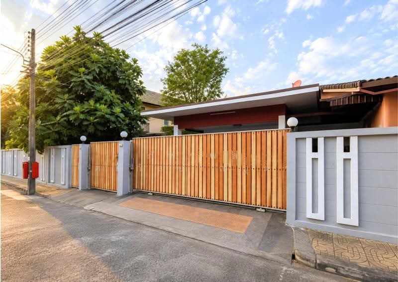 โดมทองวิลเลจ, Pathum Thani, Bang Phun, Muang Pathum Thani, Pathum Thani, 7 Bedrooms, 360 sqm, Single Detached House For Sale, by ภัทรพล ศรีกัลยาณบุตร, 500569753 - DDproperty.com