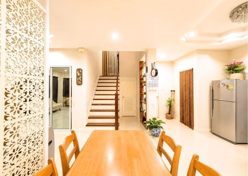 โดมทองวิลเลจ, Pathum Thani, Bang Phun, Muang Pathum Thani, Pathum Thani, 7 Bedrooms, 360 sqm, Single Detached House For Sale, by ภัทรพล ศรีกัลยาณบุตร, 500569753 - DDproperty.com
