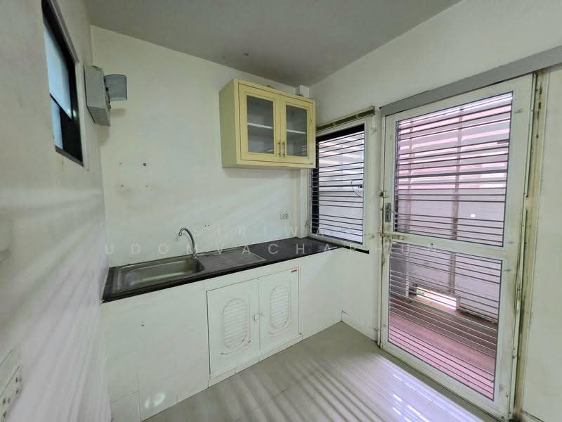 Living Park Rama 5, Nonthaburi, Bang Sri Mueang 1 Road, Bang Sri Muang, Muang Nonthaburi, Nonthaburi, 3 Bedrooms, 110 sqm, Townhouse For Sale, by Siriwan Udomvachaphun, 500569758 - DDproperty.com
